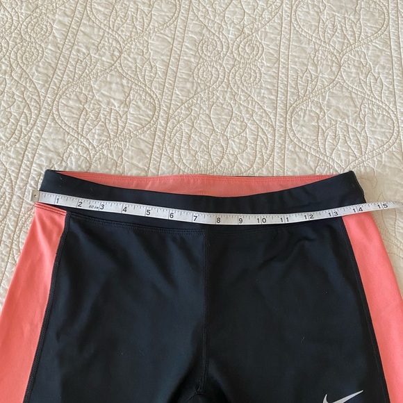 NIKE NWOT Dri-Fit active pants - Size Medium - Picture 7 of 10